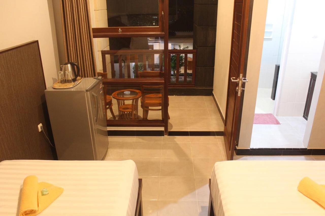 New Asta Graha Guesthouse Jimbaran Екстериор снимка